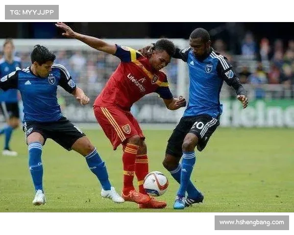 圣何塞地震主场草皮质量遭多队投诉 对技战术发挥产生严重影响